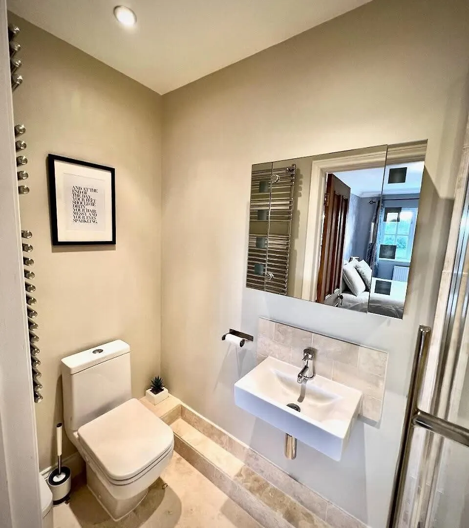 Honey Hill Cottage - 4 Bedroom Detached House Cambridge  Holiday home