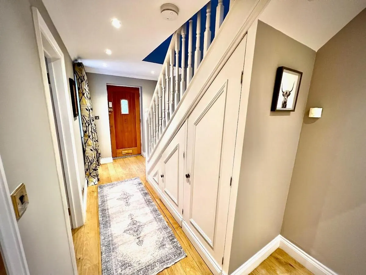 Honey Hill Cottage - 4 Bedroom Detached House Cambridge  Cambridge (Cambridgeshire)