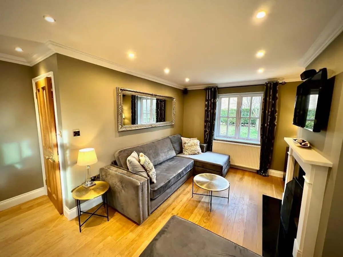 Holiday home Honey Hill Cottage - 4 Bedroom Detached House Cambridge  United Kingdom